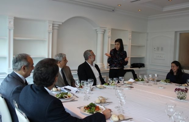 Revista ELECTRICIDAD entregó tradicional premio “Comunicador de la Energía”