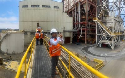 Estudiantes del MIE-UC visitaron el complejo termoeléctrico Ventanas – AES Chile